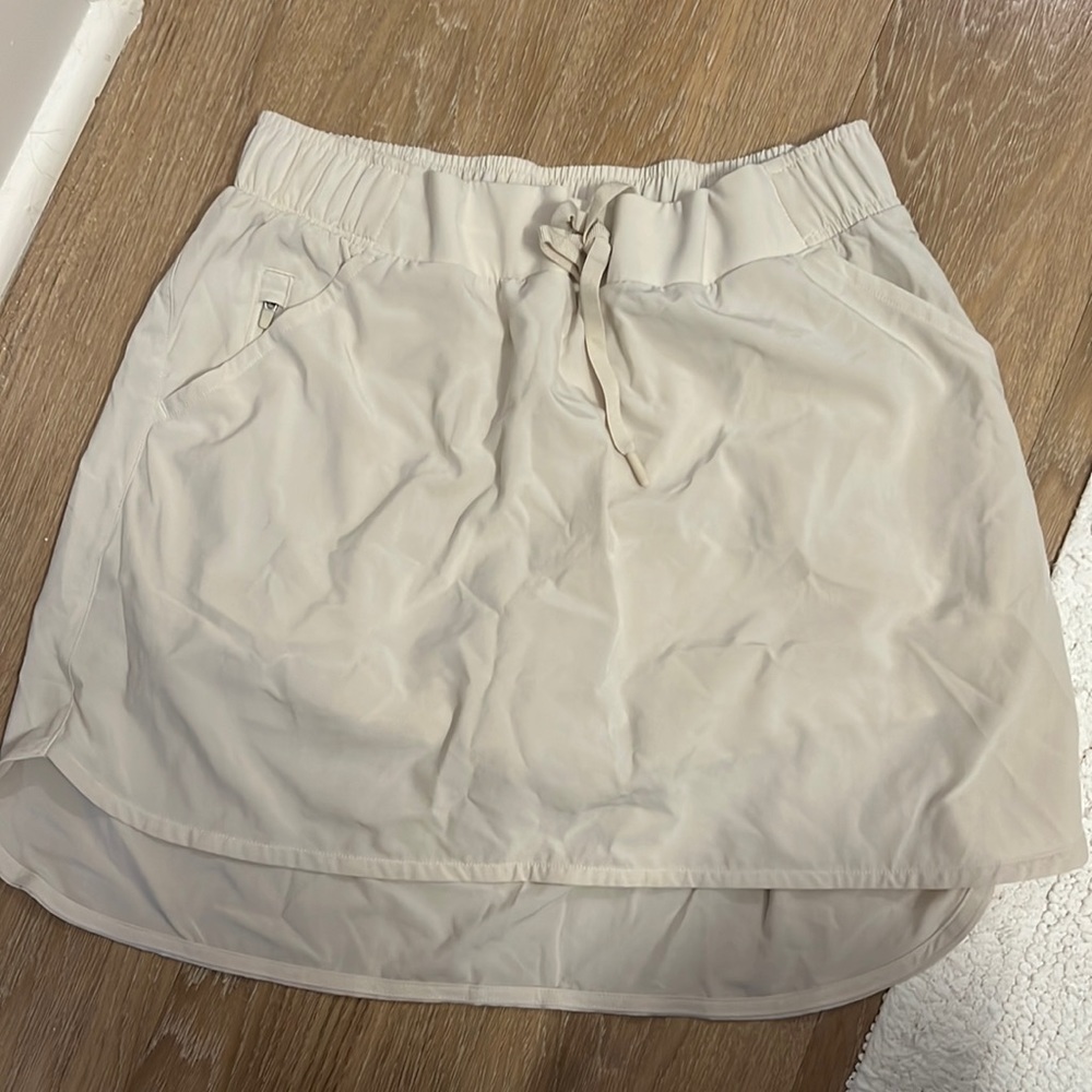 All in motion skort